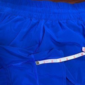 🦋Blue lululemon shorts 🦋 sz:10 Perf. Condition